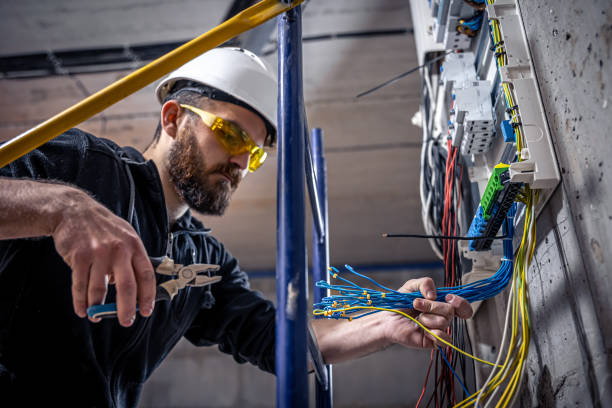 Best Affordable Emergency Electrician  in East Troy, WI